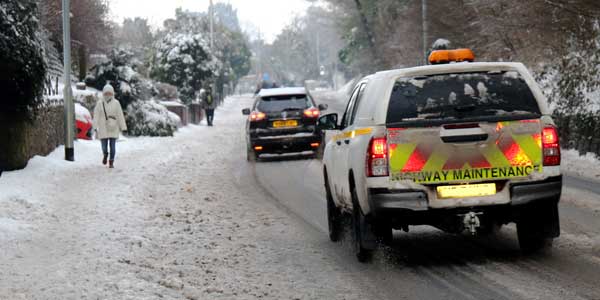 Snow laying thickly on the roads and pavements in Exeter. 